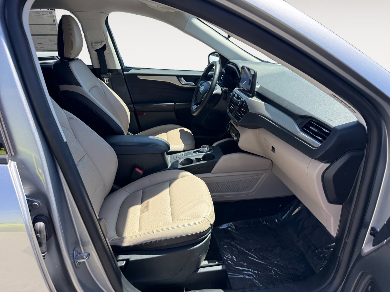 Certified 2022 Ford Escape SEL AWD/4WD image 19