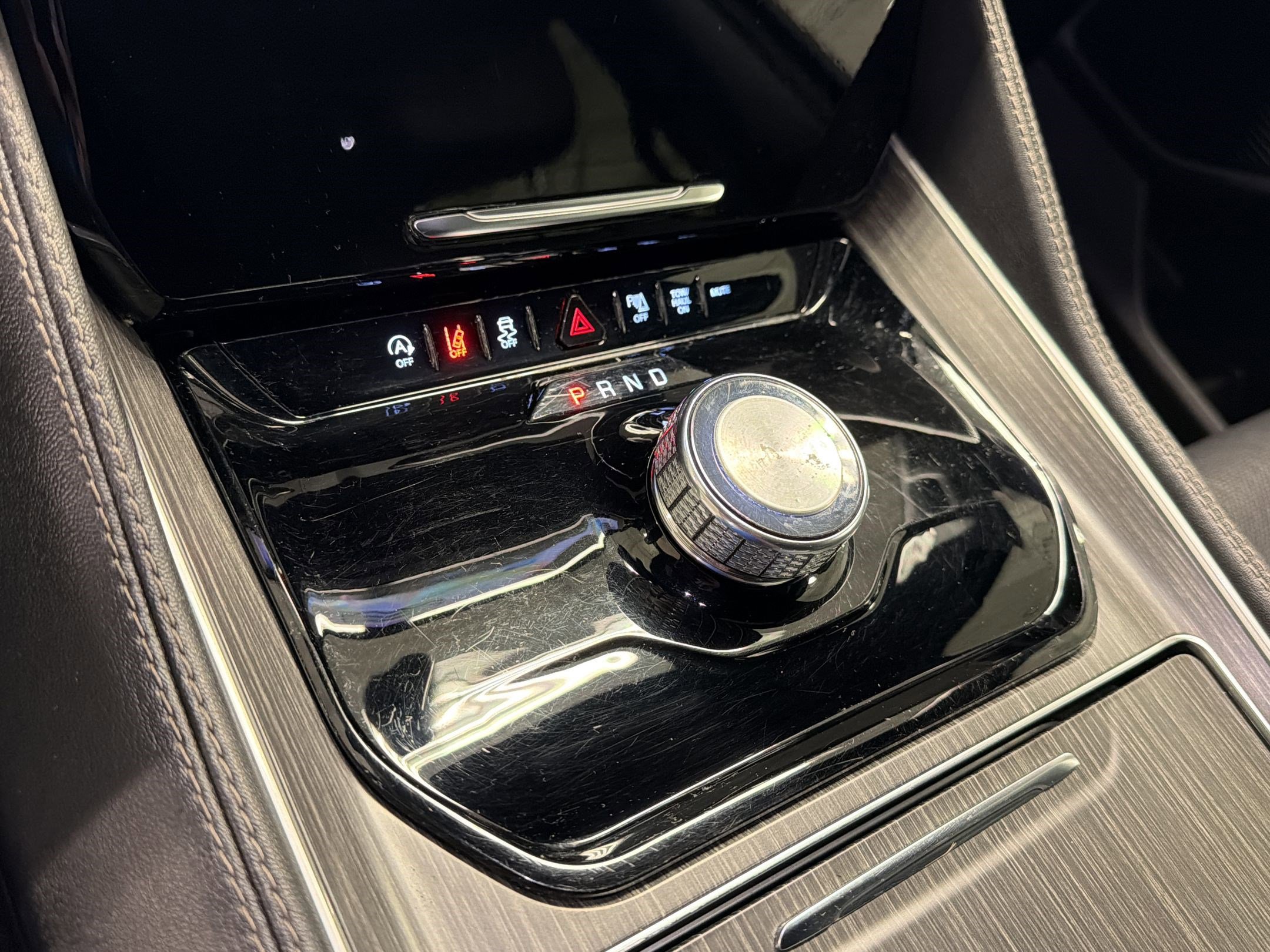 Used 2024 Jeep Wagoneer L Series II w/ Flexible Seating Group image 16