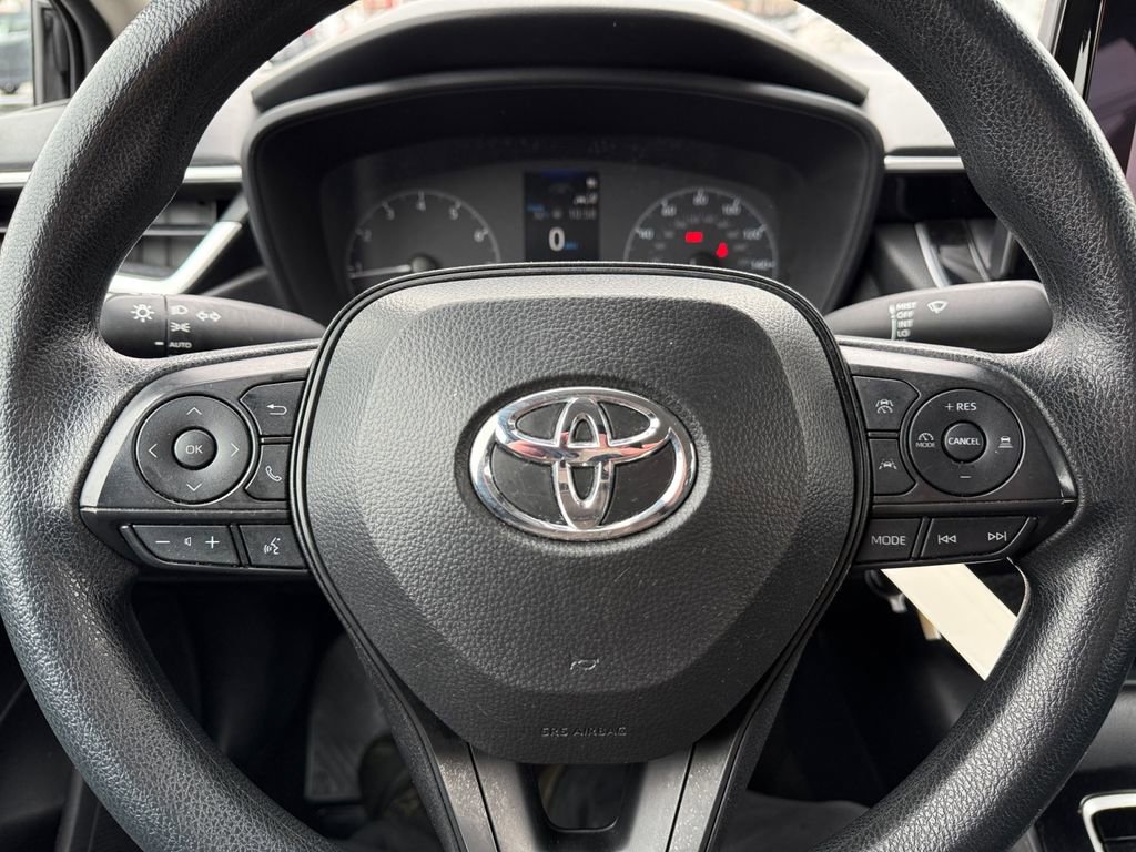 Certified 2024 Toyota Corolla LE image 29