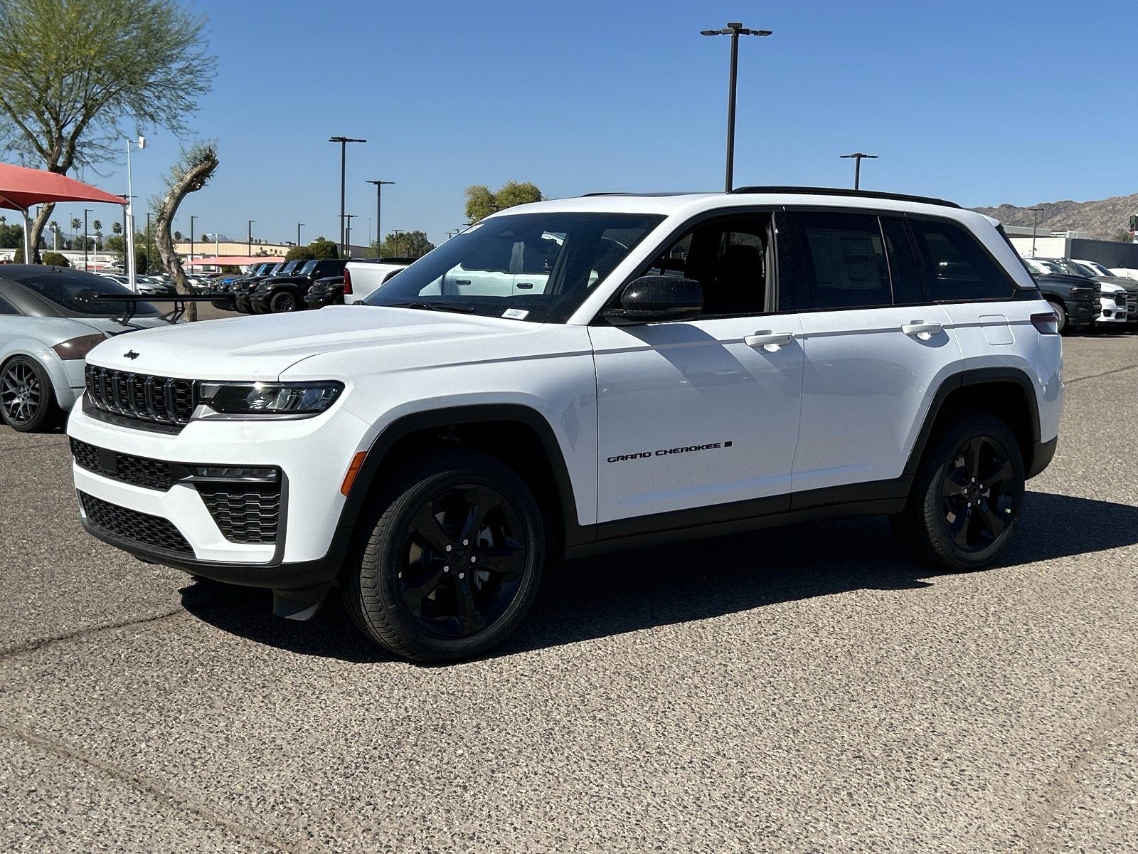 New 2026 Jeep Grand Cherokee Limited w/ Limited Altitude Package RWD image 2