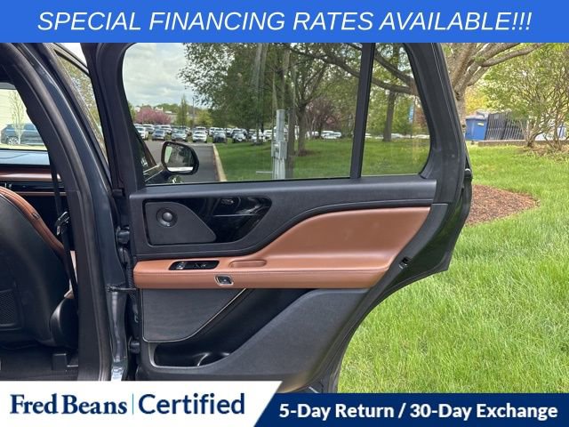 Used 2023 Lincoln Aviator Grand Touring w/ Class IV Trailer Tow Package image 18