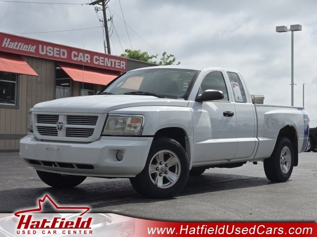Used 2011 Dodge Dakota 2WD Extended Cab image 1