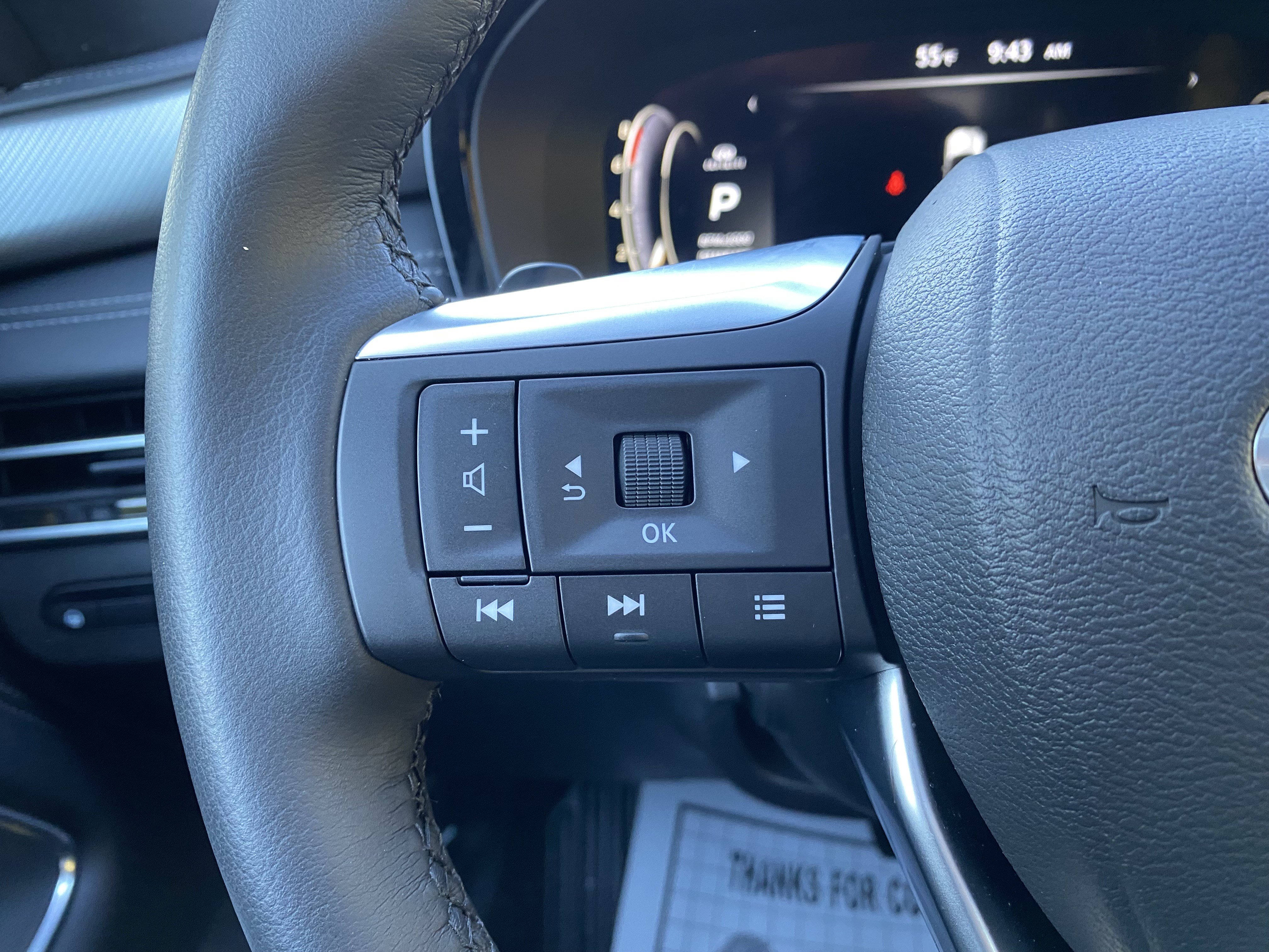 Used 2025 INFINITI QX60 Luxe w/ Black Edition image 16