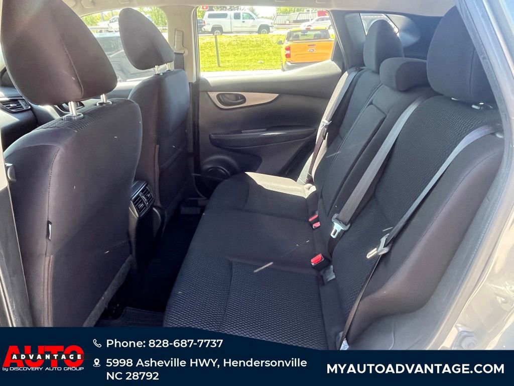 Used 2019 Nissan Rogue Sport S w/ Appearance Package FWD image 22