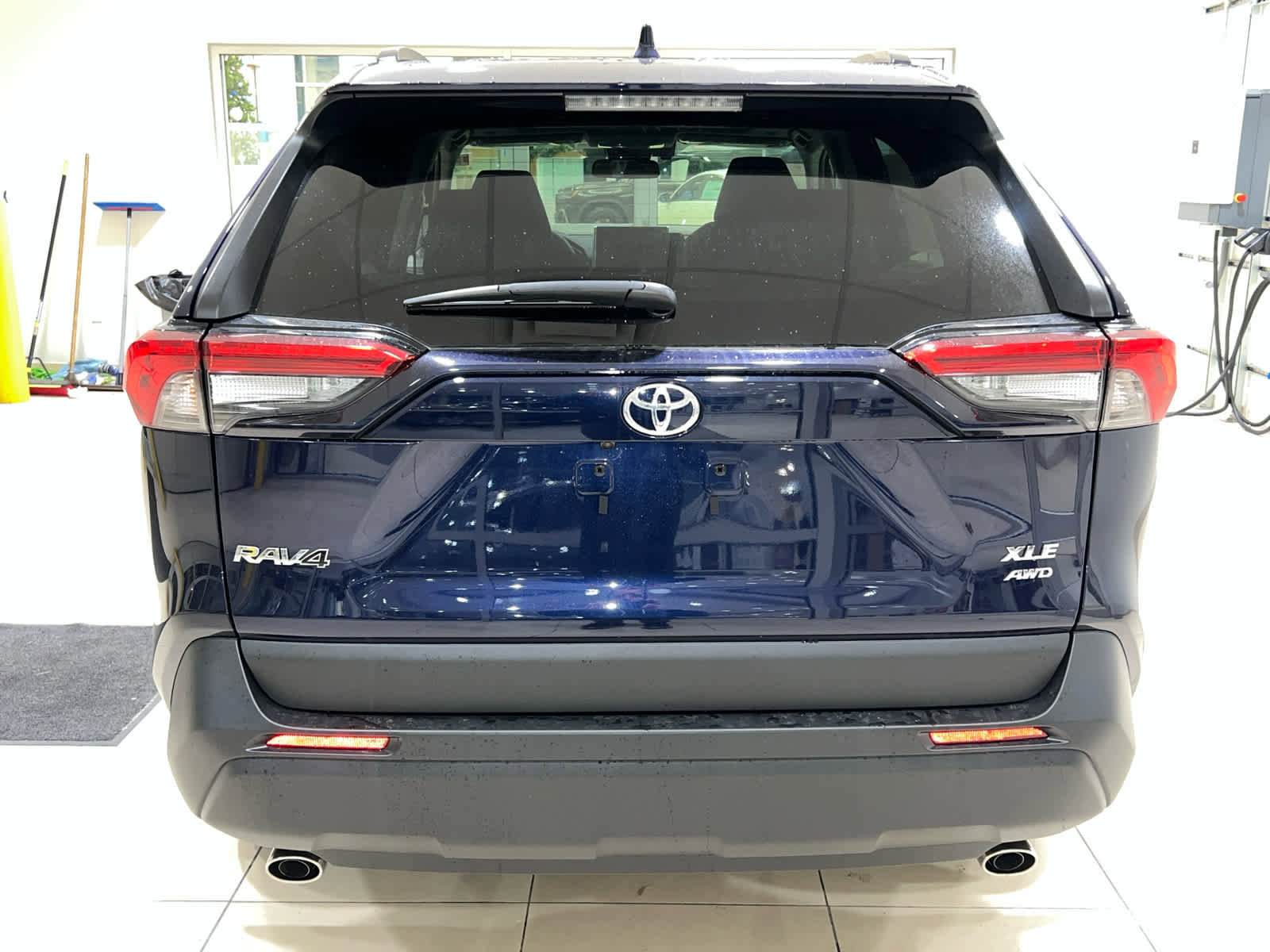 New 2025 Toyota RAV4 XLE w/ Convenience Package image 6