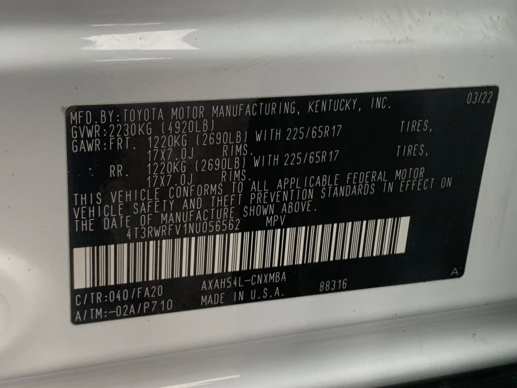 Used 2022 Toyota RAV4 XLE image 33