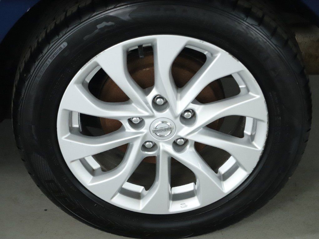 Used 2017 Nissan Sentra SV w/ Style Package image 38