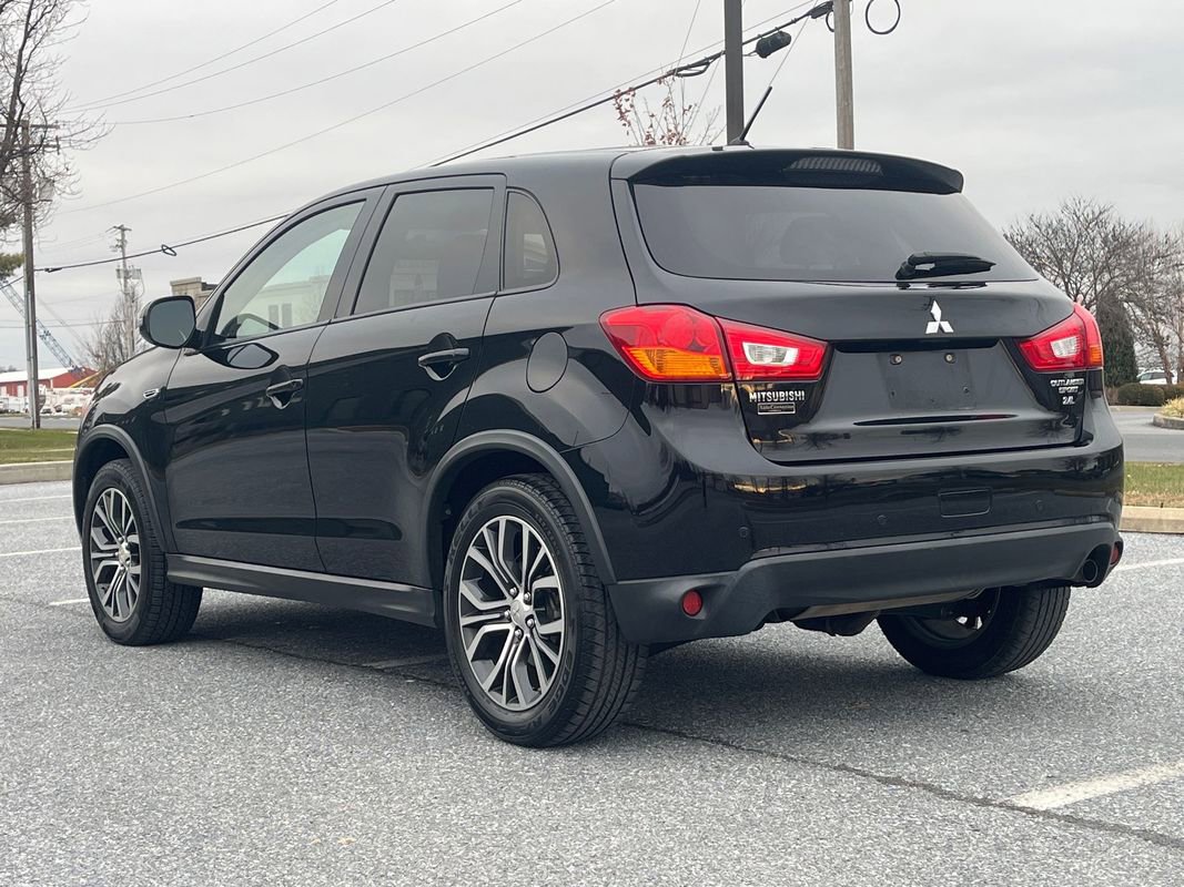 Used 2016 Mitsubishi Outlander Sport ES image 5