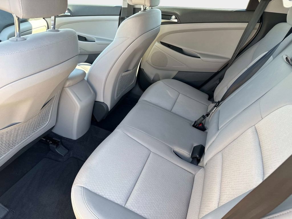 Used 2018 Hyundai Tucson SEL image 16