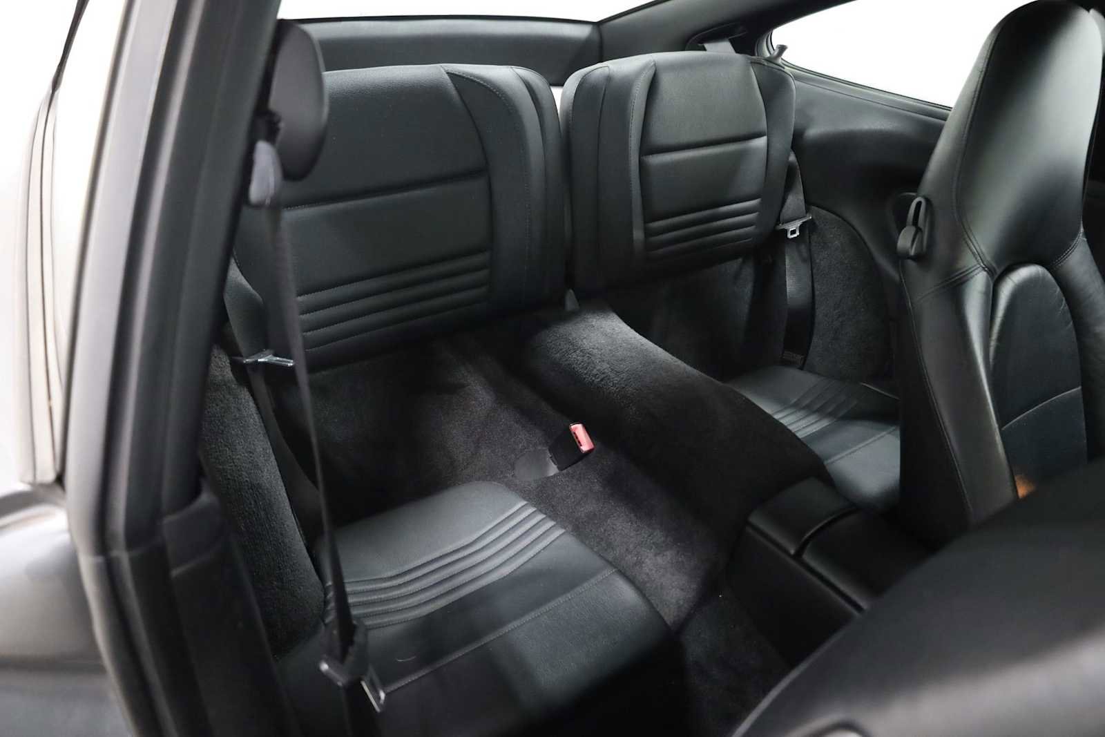 Used 2001 Porsche 911 Carrera image 33