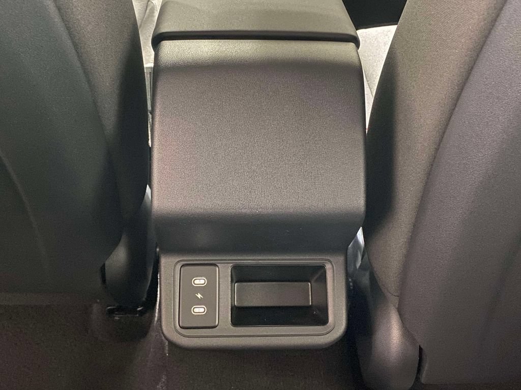 New 2026 Kia K4 FWD image 14