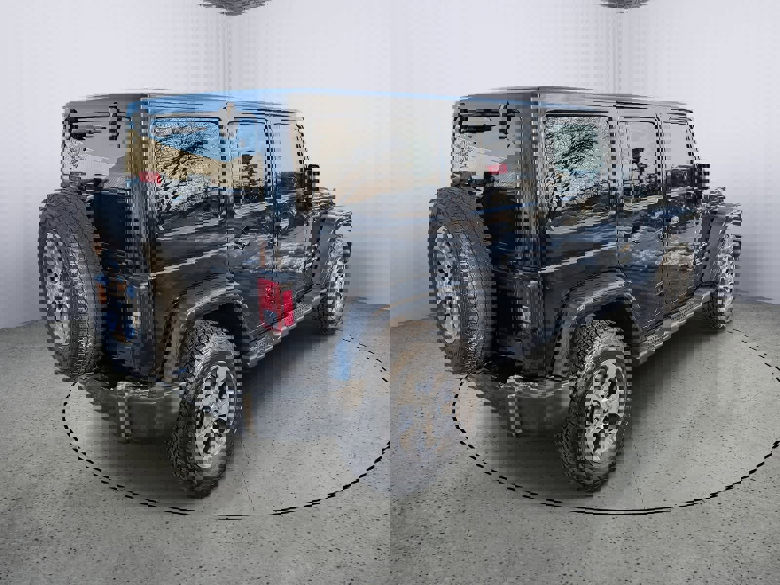 Used 2016 Jeep Wrangler Unlimited Sahara w/ Dual Top Group image 3