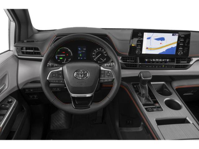 Certified 2022 Toyota Sienna XSE w/ XSE Plus Package AWD/4WD image 7