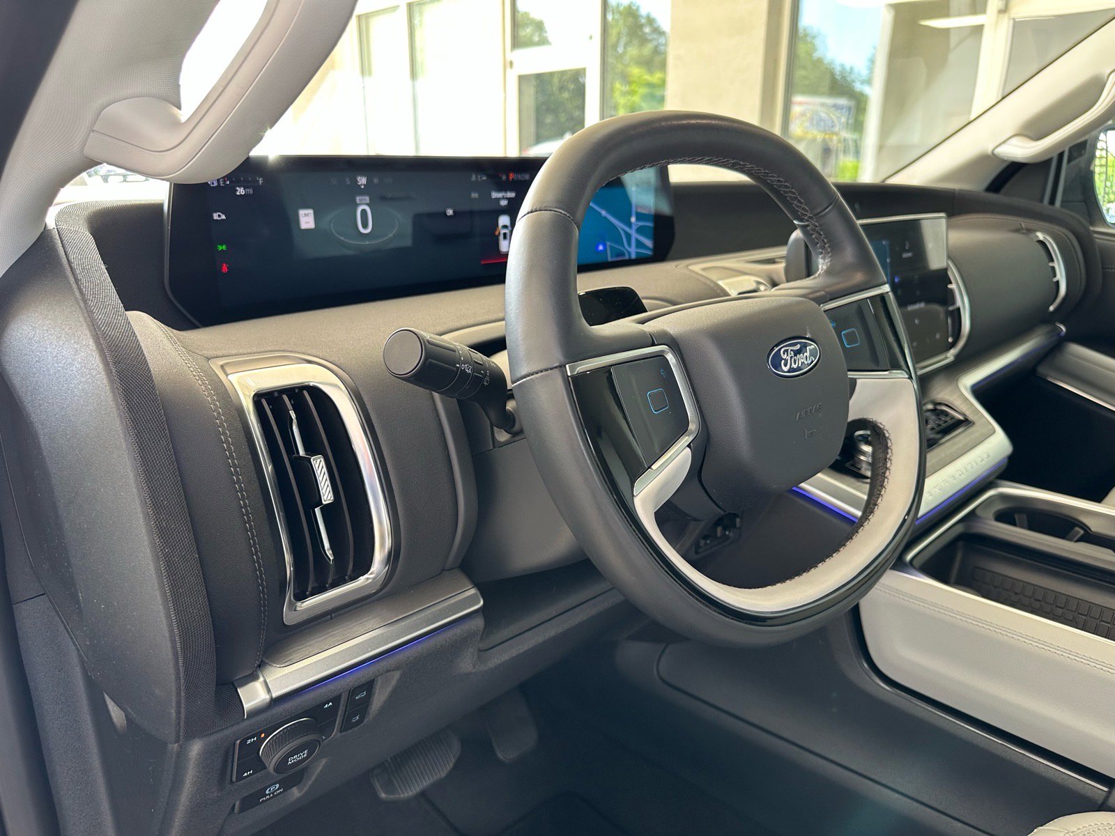 Certified 2025 Ford Expedition Platinum AWD/4WD image 21