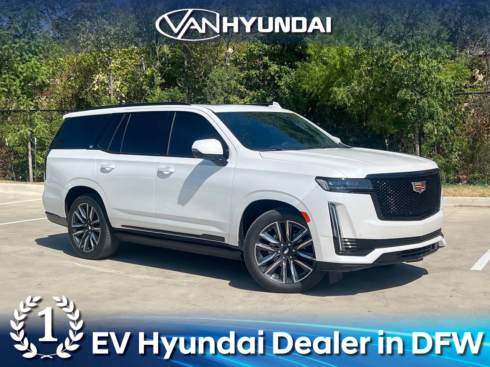Used 2024 Cadillac Escalade Sport Platinum AWD/4WD video 1