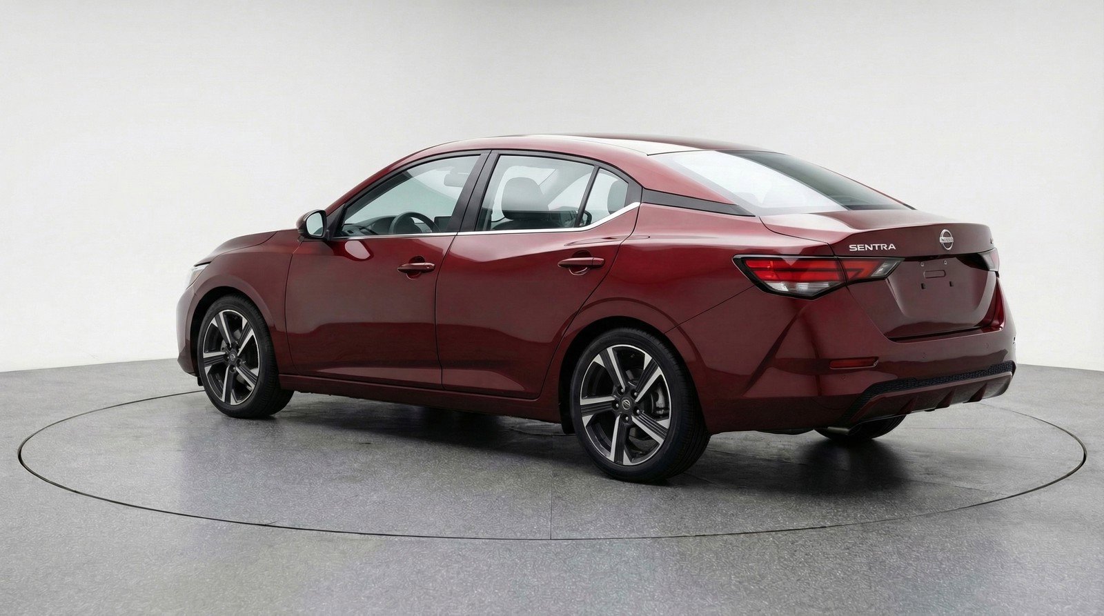 Used 2025 Nissan Sentra SV image 6