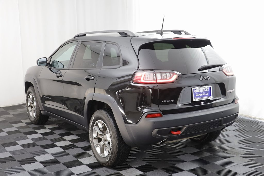 Used 2019 Jeep Cherokee Trailhawk w/ Cold Weather Group image 15