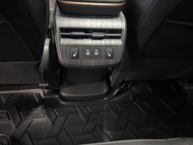 Certified 2025 Nissan Ariya AWD image 31