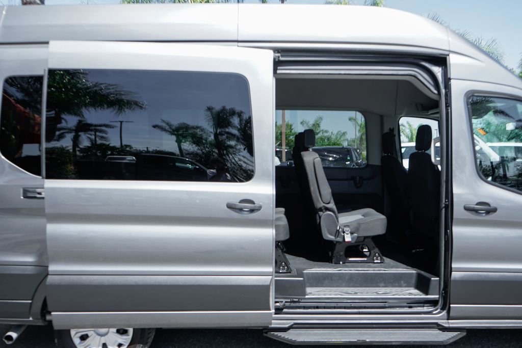 Used 2023 Ford Transit 350 XLT RWD image 12