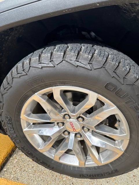 Used 2021 GMC Sierra 1500 SLT AWD/4WD image 29
