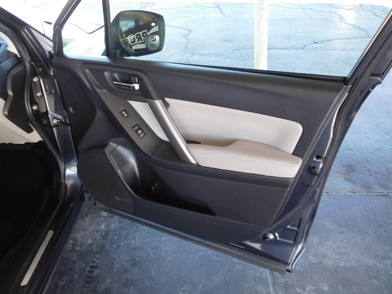 Used 2015 Subaru Forester 2.5i Limited w/ Popular Package #2 image 20