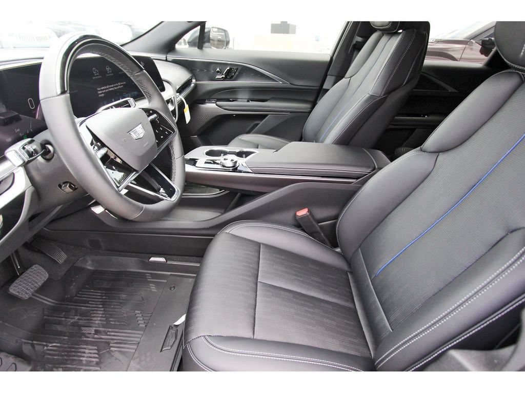 New 2026 Cadillac Lyriq Sport RWD image 6