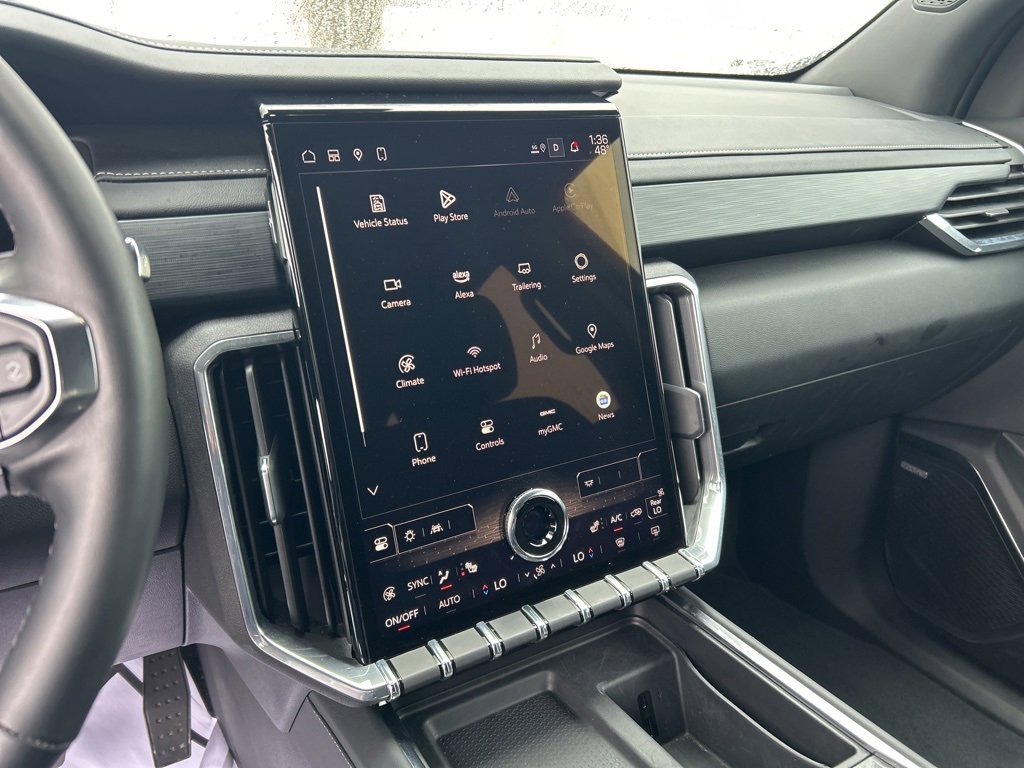 Used 2025 GMC Acadia Elevation image 24