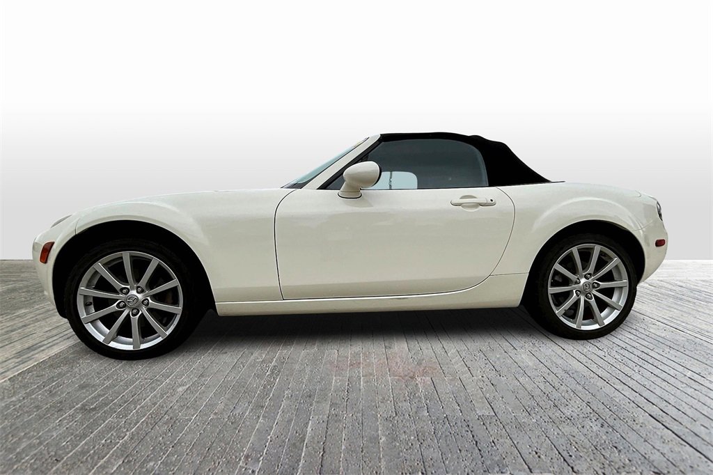 Used 2008 MAZDA MX-5 Miata Touring image 5
