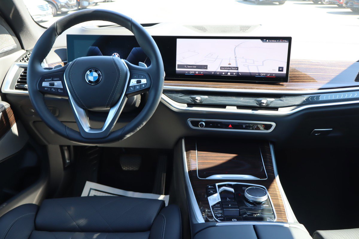 Used 2026 BMW X5 xDrive40i image 12