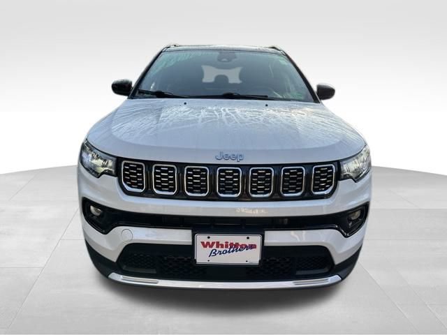 Used 2024 Jeep Compass Limited image 10