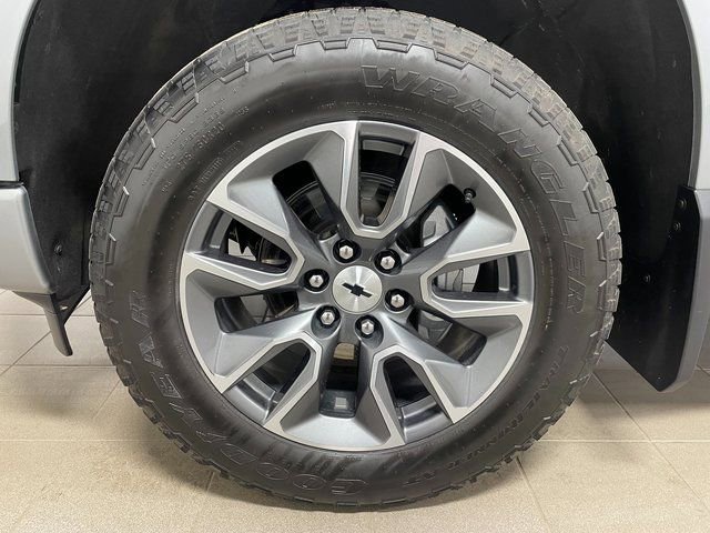 Used 2024 Chevrolet Silverado 1500 RST image 7