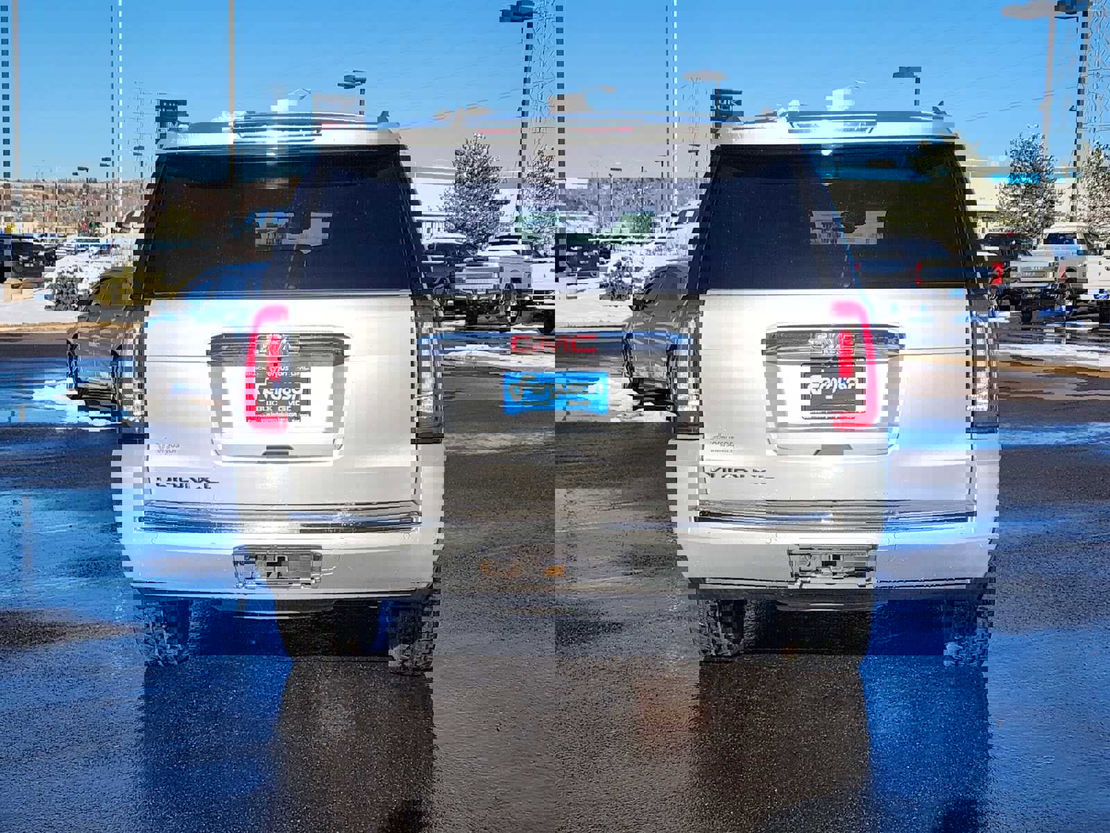 Used 2019 GMC Yukon XL Denali image 14