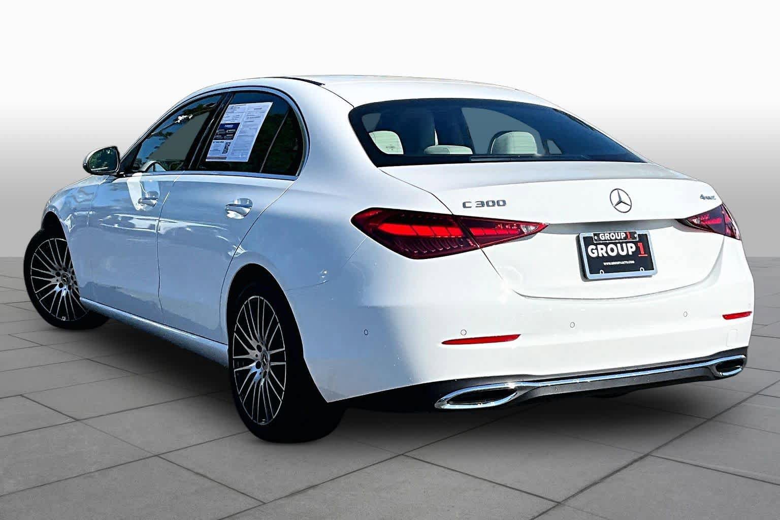Used 2025 Mercedes-Benz C 300 4MATIC Sedan image 12