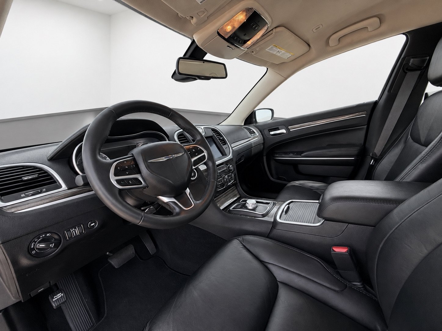 Used 2021 Chrysler 300 Touring L AWD/4WD image 26
