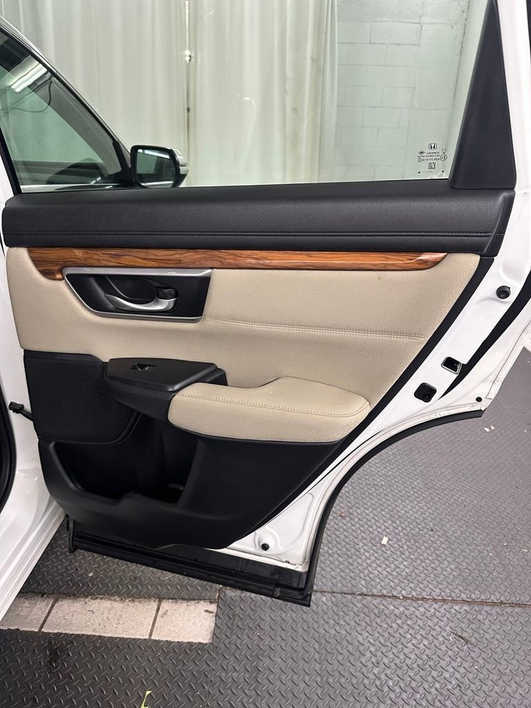 Used 2017 Honda CR-V EX image 28