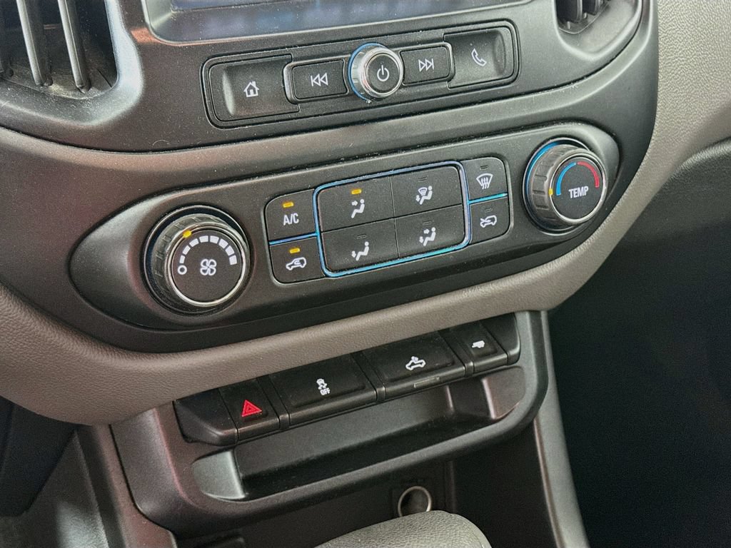 Used 2017 Chevrolet Colorado W/T w/ Custom Special Edition RWD image 17