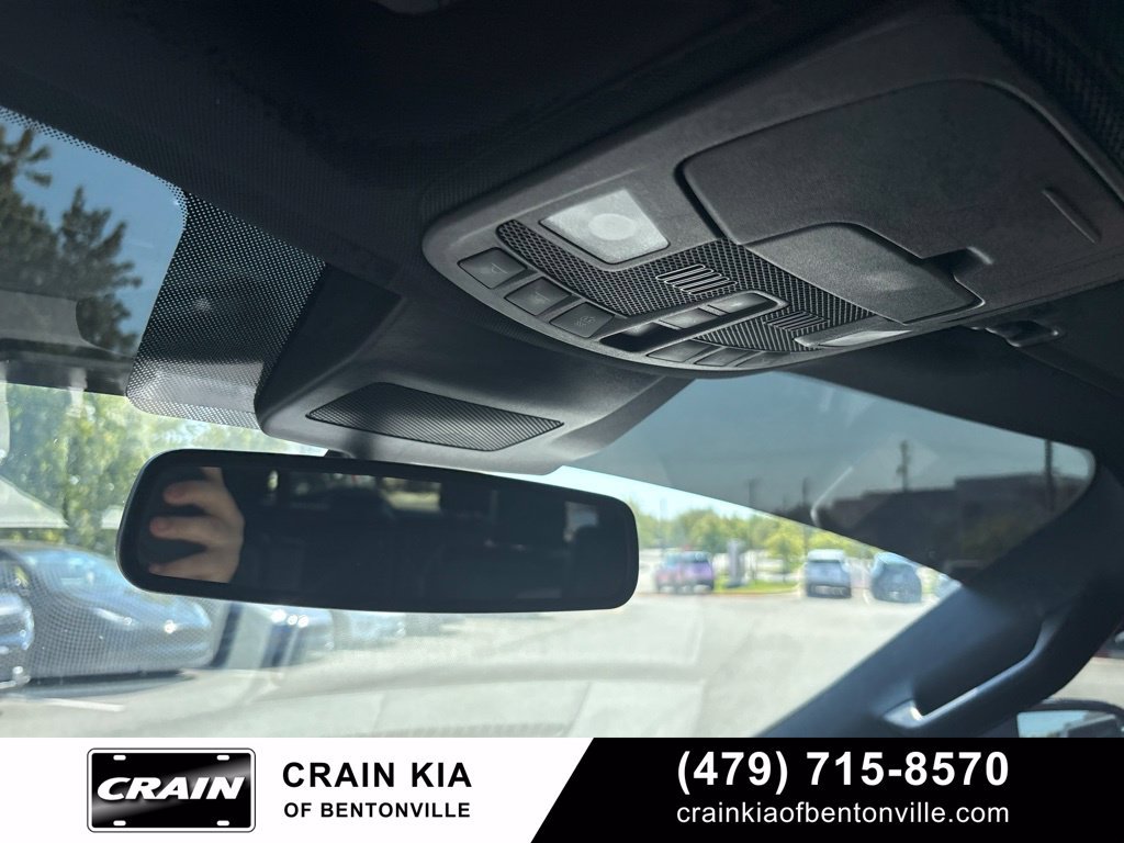 Used 2020 Ford Expedition Limited RWD image 24