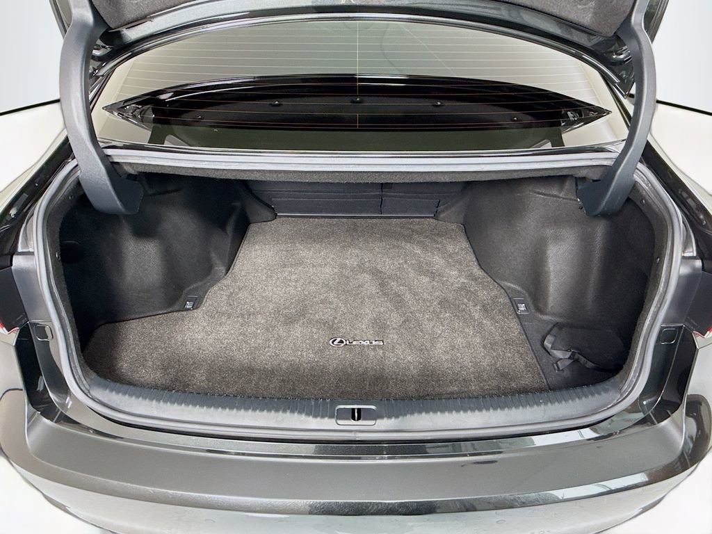 Used 2019 Lexus IS 350 F Sport w/ F Sport Package image 29