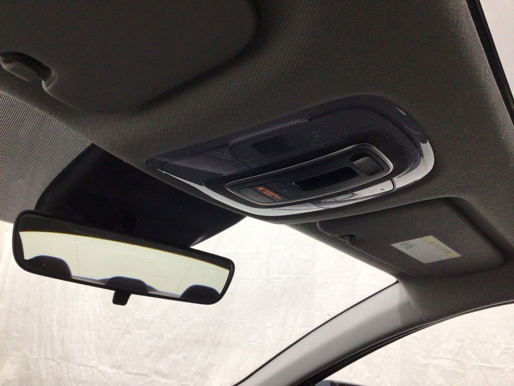 Used 2021 Hyundai Elantra SEL w/ Convenience + Premium Package image 12