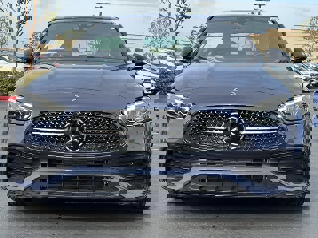 Used 2024 Mercedes-Benz C 300 Sedan image 3