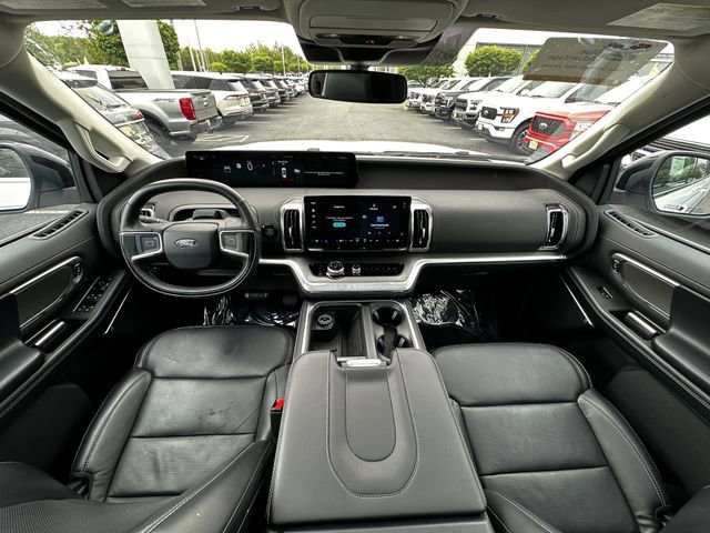 Certified 2025 Ford Expedition Max Platinum AWD/4WD image 16