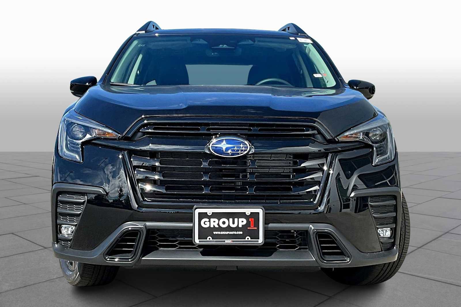 New 2025 Subaru Ascent Onyx Edition image 3