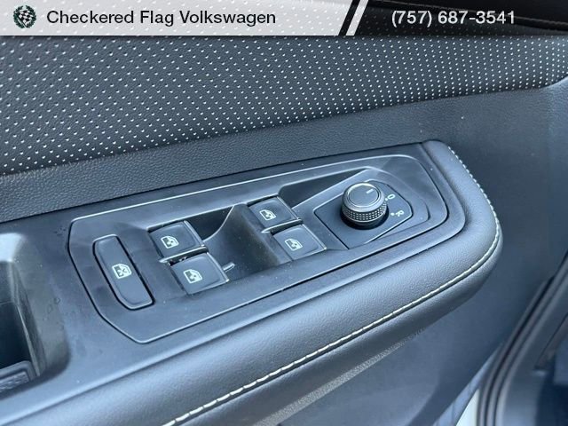 New 2026 Volkswagen Atlas SE image 28