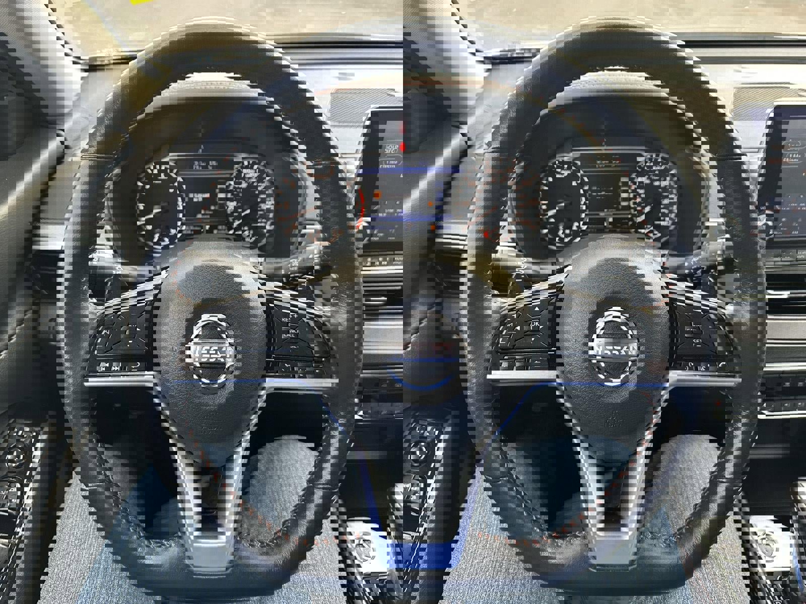 Used 2024 Nissan Altima 2.5 SR image 19