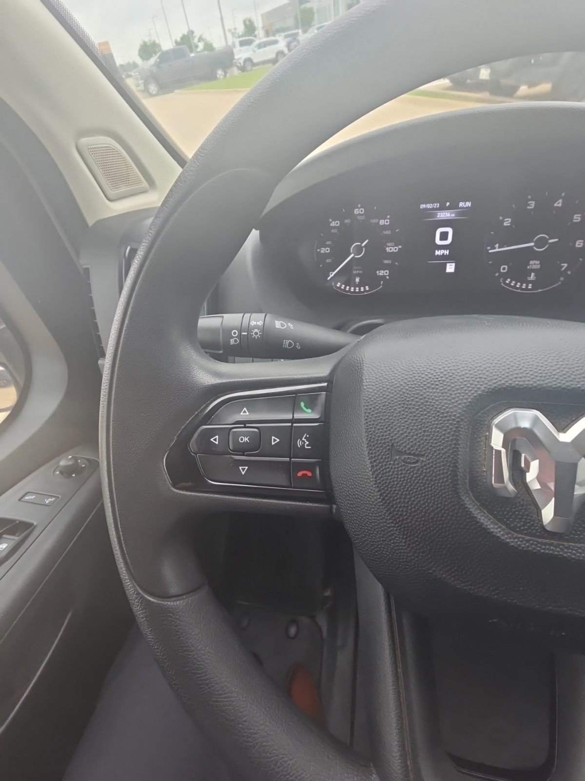 Used 2025 RAM ProMaster 2500 w/ Convenience Group FWD image 21