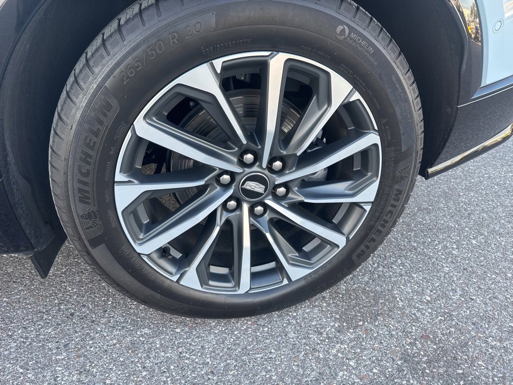 Used 2024 Cadillac Lyriq Sport image 9