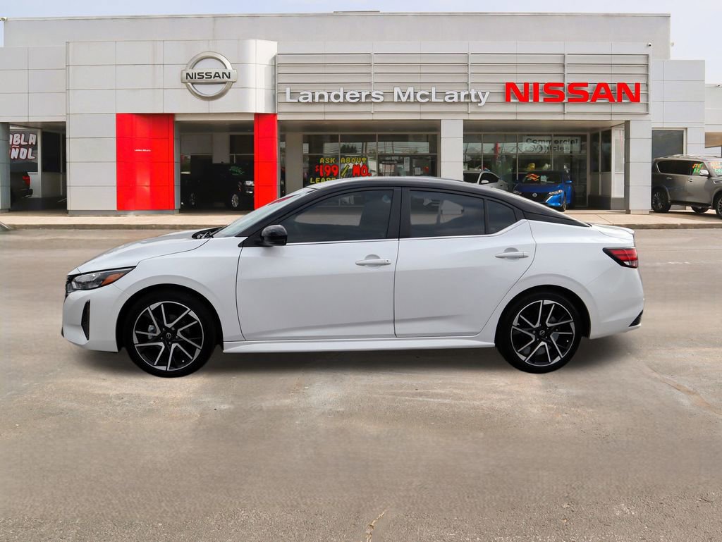 Used 2025 Nissan Sentra SR image 6