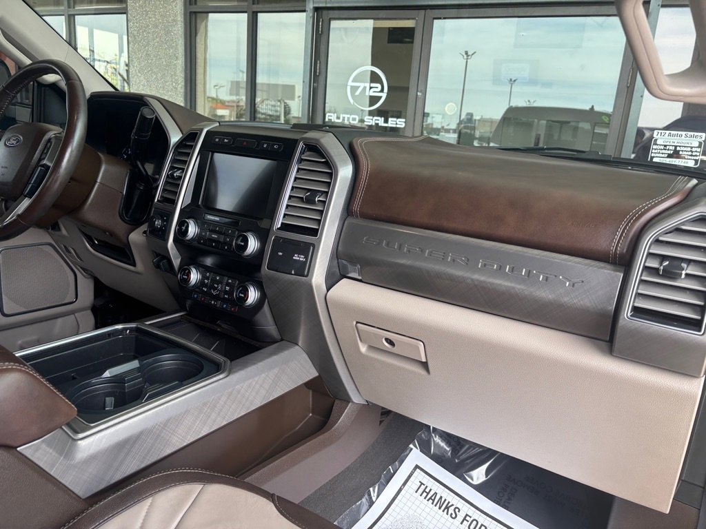 Used 2019 Ford F250 Limited AWD/4WD image 44