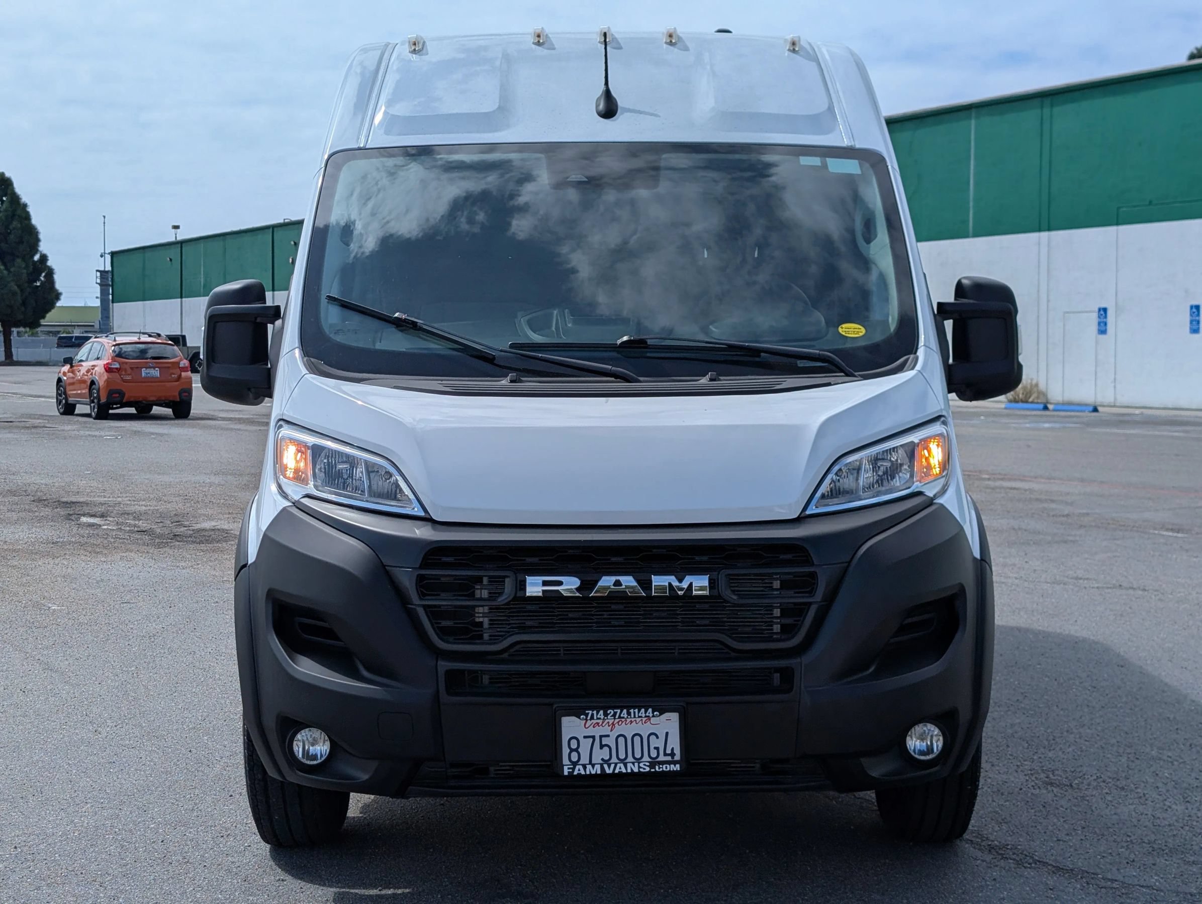 Used 2026 RAM ProMaster 2500 w/ Convenience Group FWD image 2