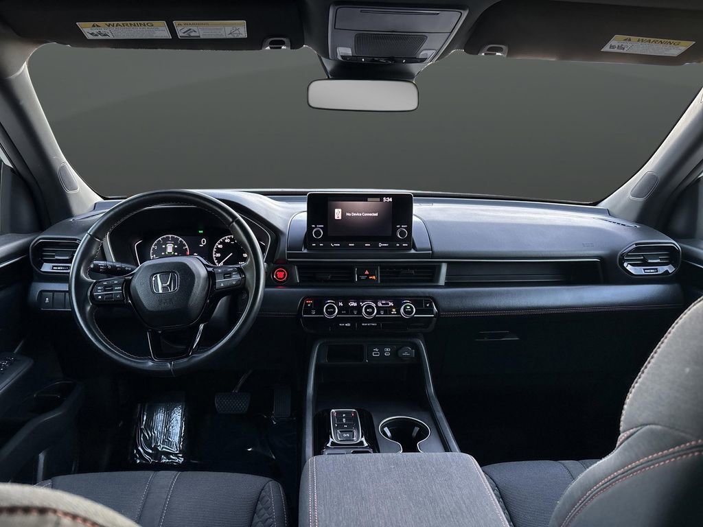 Used 2023 Honda Pilot Sport image 5